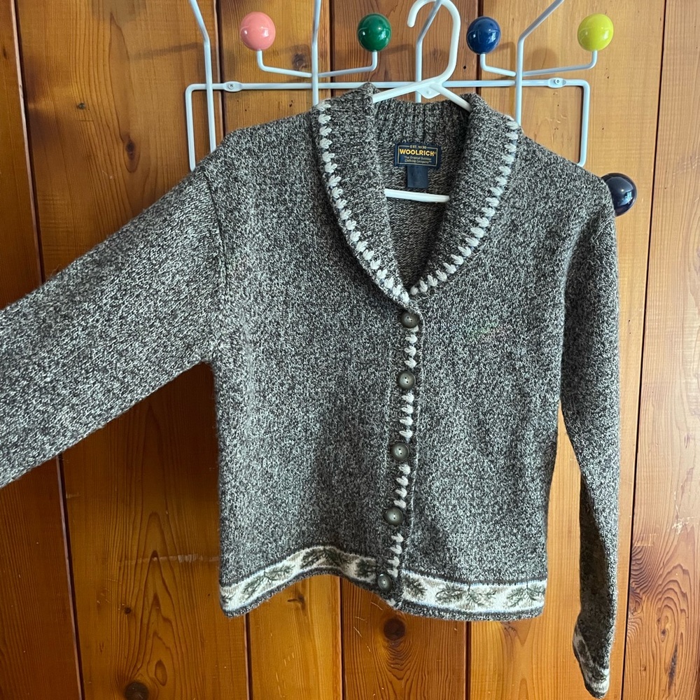 Vintage Woolrich Women’s Pinecone Brown Wool Sweater Size S